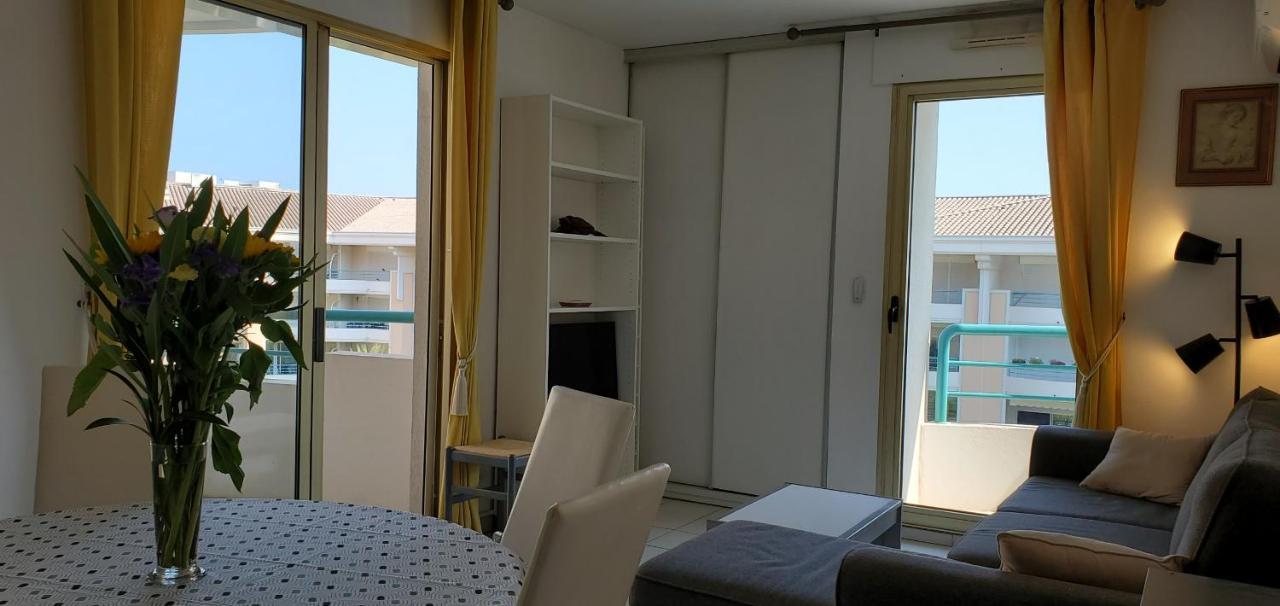 Open, T2 42m2, 4 Personnes, Clim, Balcon, Piscine Apartment Frejus